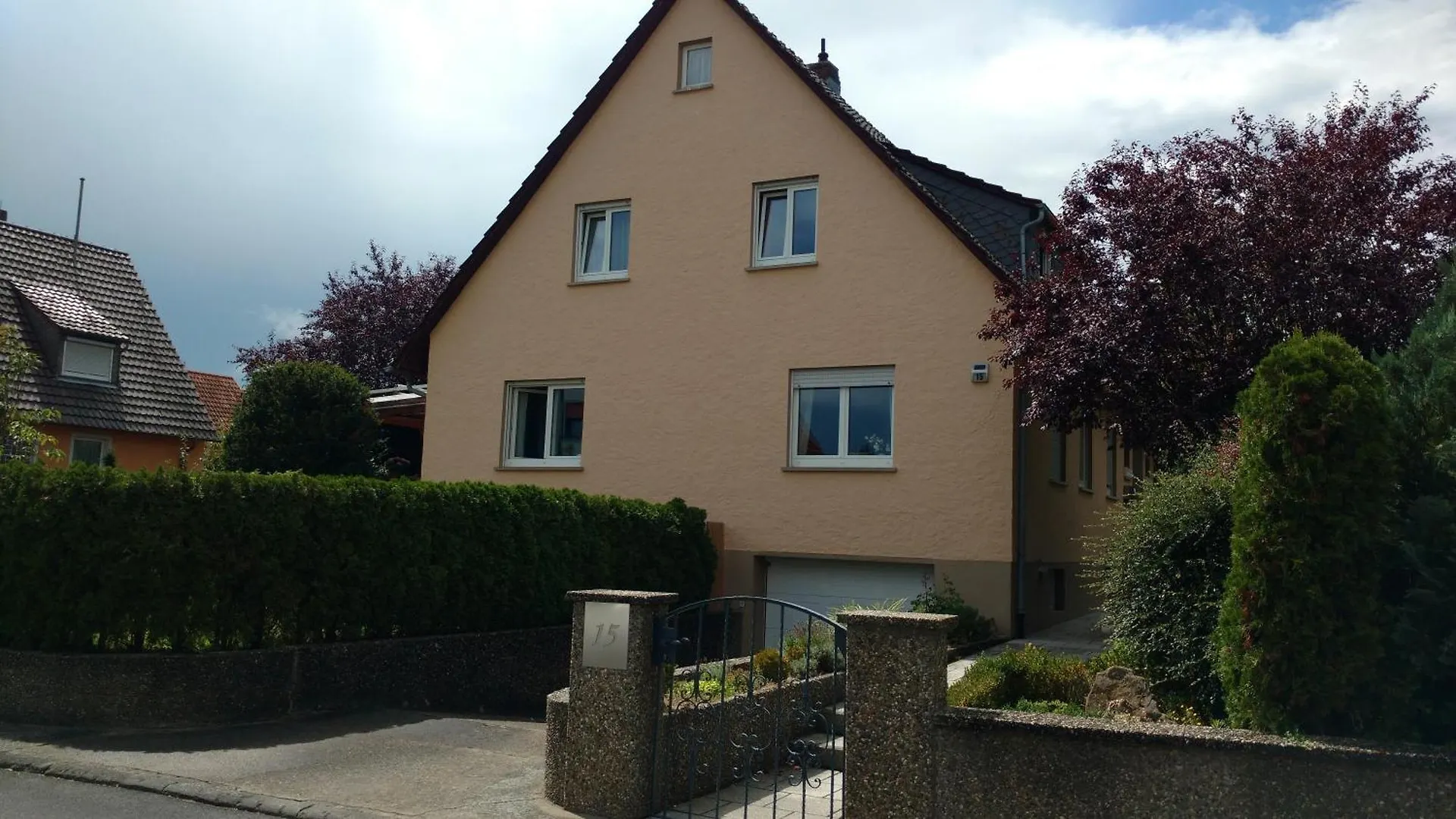 Apartment Ferienwohnung Am Kranzer Grosslangheim